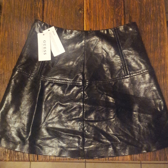 Guess Dresses & Skirts - Guess jet black Chloe metallic skirt NWT